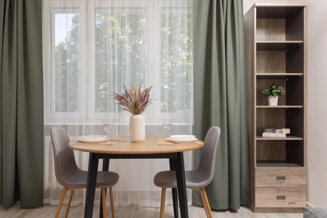 Studio Warsaw Wlochy 1 Sierpnia By Noclegi Renters المظهر الخارجي الصورة